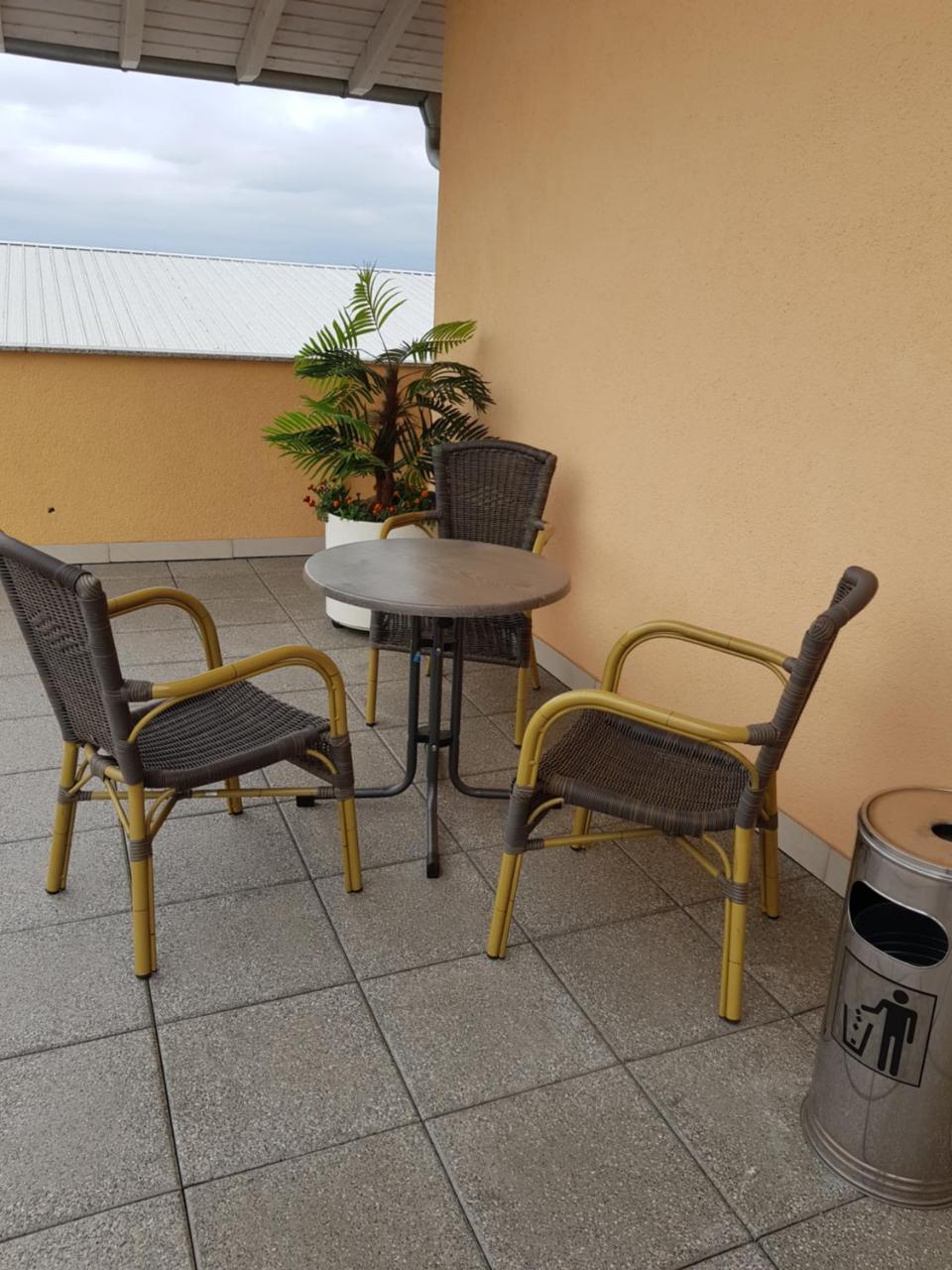 Hotel Ackermann Riedstadt Eksteriør bilde